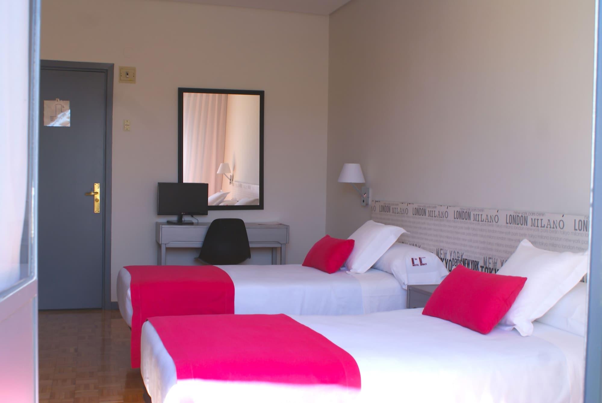 Anaco Hotel Madrid Room photo