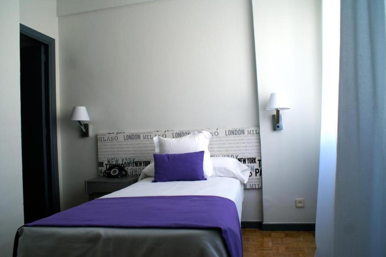 Anaco Hotel Madrid Room photo